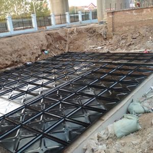 Large Volume 500 Gallon Collapsible Water Tank , Square Underground Water