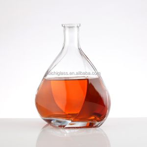 Hot Stamping Super Flint Glass Bottles for Vodka Whisky in Manufacturing Process