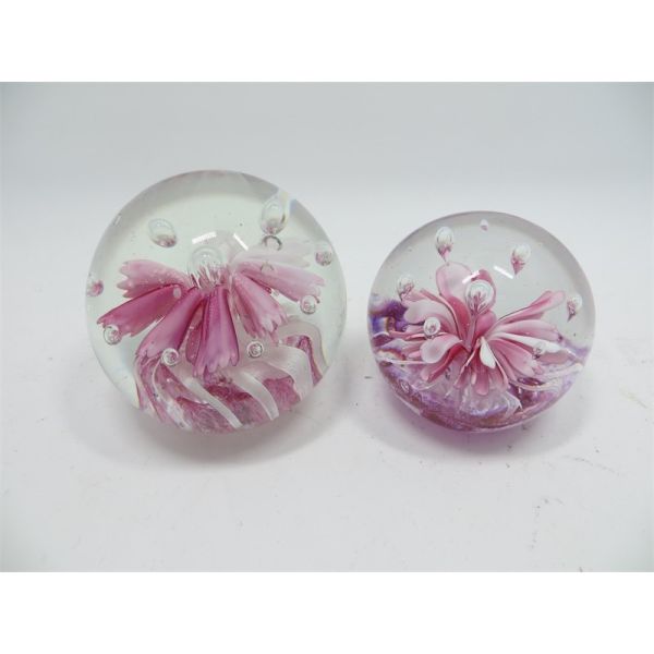 Glass paperweight, glass ball, glass round ball, hand made glass, home