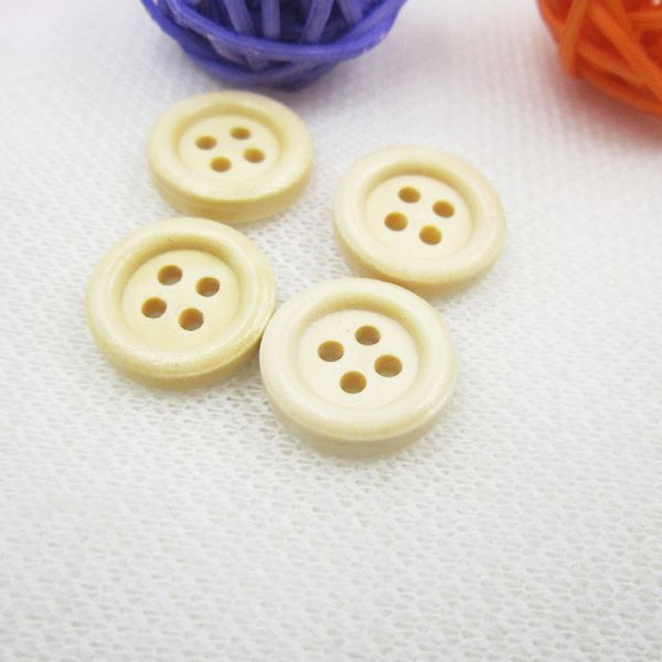 natural fashion wood button for big winter coat shirt,round colorful 2hole/4holes wholesale engraved small wooden buttons