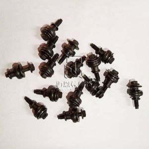 VALVE COVER BOLT 04901628 04903860 0490 1628 0490 3860 4901628 4903860 For