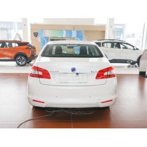 Made in china high speed electric motor nedc 430km long range sedan dongfeng