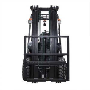 3500kgs Loading Capacity Diesel Engine Forklift Truck Automatic Transmission