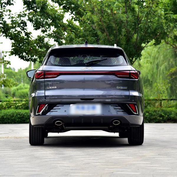 2023 JAC QX PHEV 5-Door Compact SUV with 120km Mileage and Macpherson Front Suspension