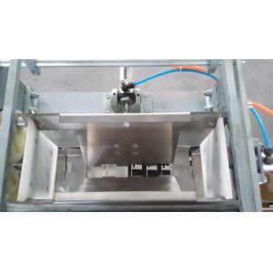 Single Belt Strapping Pillow Pouch Packaging Machine