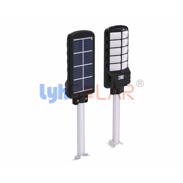 High Bright 9W Solar Powered Outdoor Street Lights With Charging Time 6 To 8
