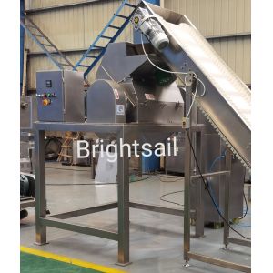 Industrial Stainless Steel Ginger Coarse Crusher into granules spice coarse