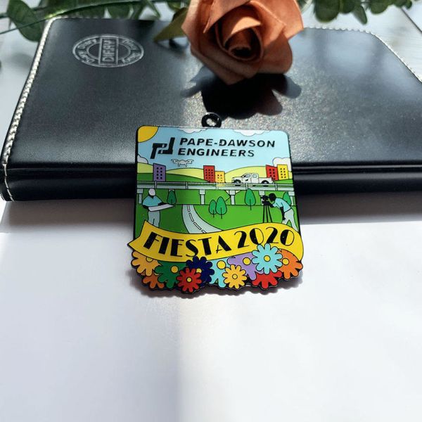 Factory Customize Logo Design Metal Crafts Enamel Clothes Pin