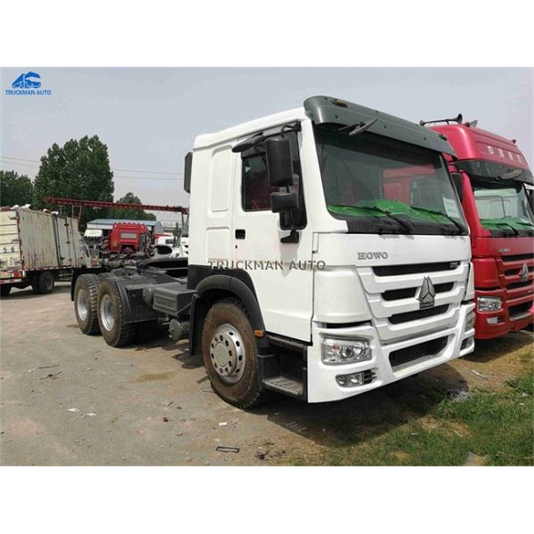 375hp Second Hand Tractor , Howo Tractor Truck Sinotruck Brand 2015 Year