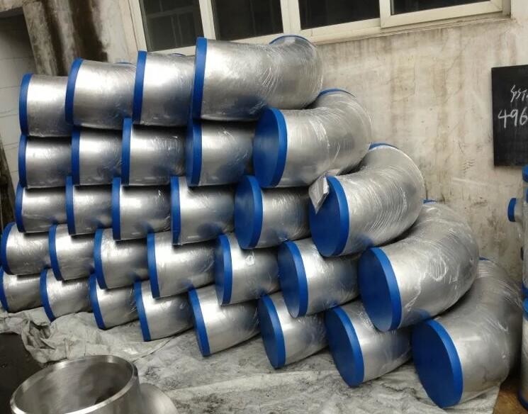 Quality Konz Red Butt Weld Reducing Tee ANSI B 16.9 ASTMA 234 Gr WPB ANSI B 16.9 ASTMA 234 for sale