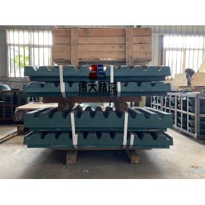 Crusher Jaw Plate for Stone Jaw Crusher Wear Parts C140 C145 C150 Machine Type