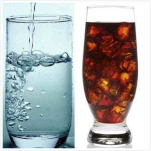 PET Bottle Sparkling Water Carbonated Drink Filling Machine / Machinery /