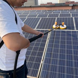 OEM Supported Solar Panel Cleaning Brush with Rotating Water Spray and Rotating