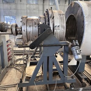 vacuum extrusion technology pre-insulated casing extrusion thermal insulation