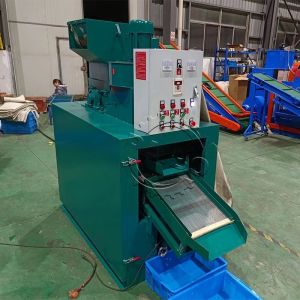 Scrap Copper Wire Crusher Recycling Machines with 200-1000kg/h Wire Crushing