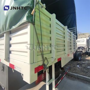 White HOWO Military Truck 4X4 For Soldier Transport