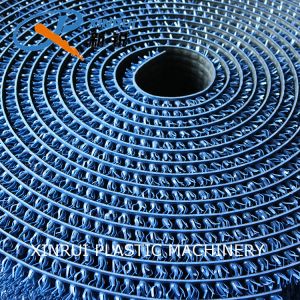 Extruding 300kg/H Ldpe Plastic Mat Making Machine