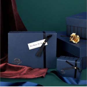China Classic Perfume Recyclable Paperboard Gift Boxes on sale