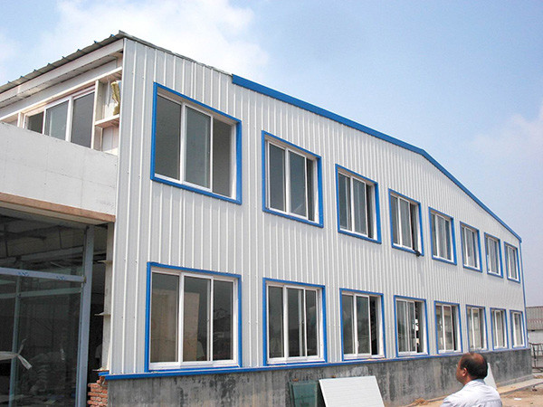 Buy Light Steel Warehouse Peb Structure Flexible And Durable For Industrial at wholesale prices
