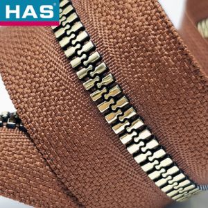 Plastic Teeth Brown Invisible Zipper Customized Plastic Separating Zipper