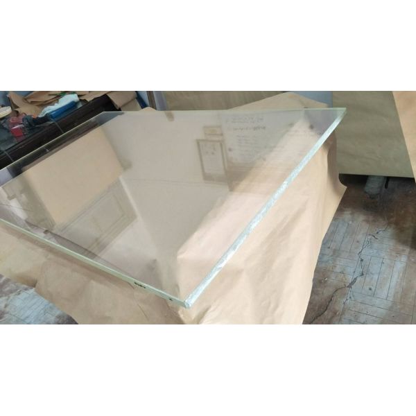 Buy X Ray Lead Glass 10mm Thick For Industrial NDT Medical Shielding at wholesale prices