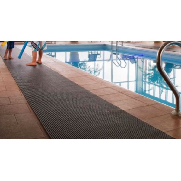 Anti Slip PVC Floor Mat Safety And Comfort For Swimming Pools And Locker Rooms