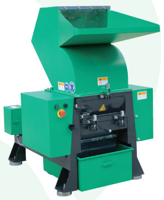 Buy ISO9001 Approval Auto Injection Moulding Machines Plastic Crusher at wholesale prices