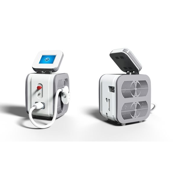 Medical 808 Diode Laser Hair Removal Machine 125J/Cm2 Fast Hair Removal CE Approved