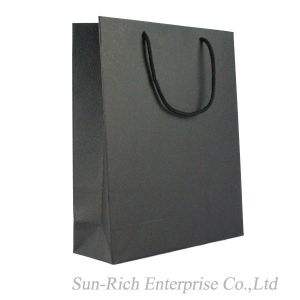 Wholesale Black paper bag gift bag Custom Logo available