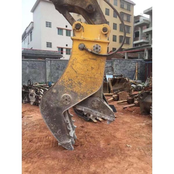 Buy 890MM Jaw Opening Excavator Concrete Pulverizer Hydraulic Stone Crusher at wholesale prices