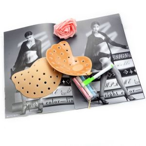 Quality F007 Push up adhesive strapless breathable reusable adjustable bra for sale