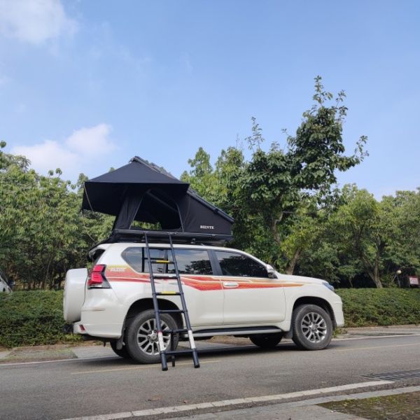 Buy Overland 4 Sides Windows Car Rooftop Tents Suitable For 2-3 People at wholesale prices