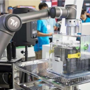 Collaborative Robotic Arm Of OMRON TM12M With Robot Arm 6 Axis 12kg Payload As