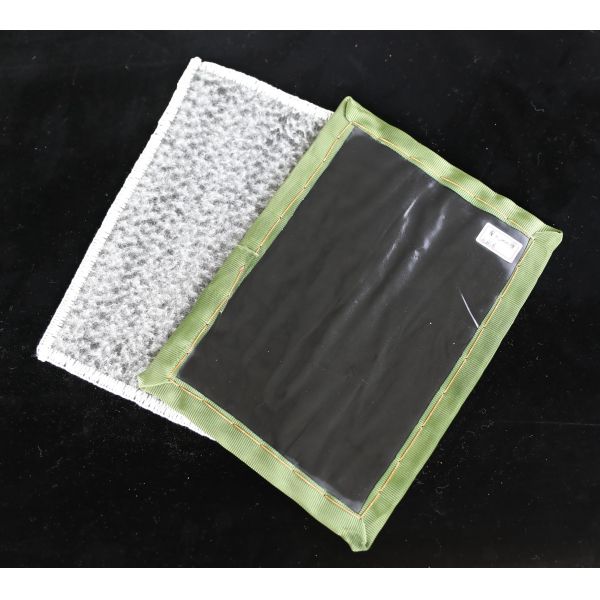 3500g-6500g Geosynthetics Bentonite Geotextile Coated HDPE Geomembrane for