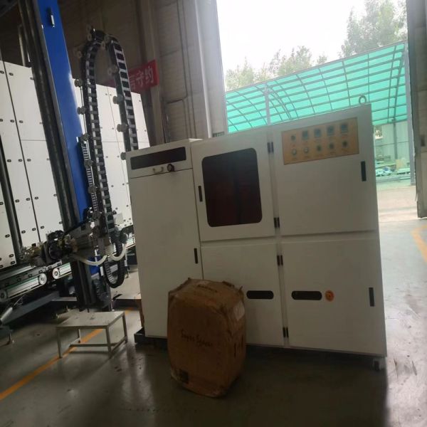 CNC SUPER SPACER EQUIPPED ROBOT