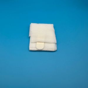 Sterile Medical Bandage with Band-Aid for Wound Care