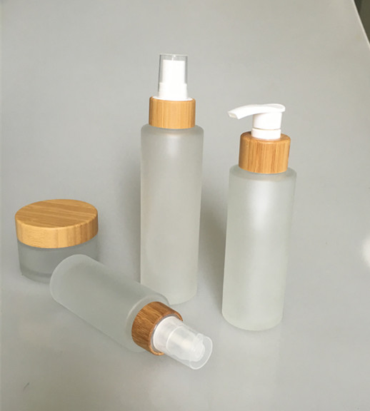 Buy Classic 150ml 50g Bamboo Cosmetic Container With Lid at wholesale prices