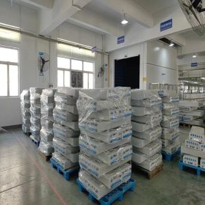 17dBi Gain Microwave Outdoor Directional Panel Antenna Operating Wavelength