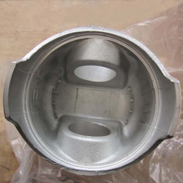 Piston Set & Liner Kit 4D30 4D31 Diesel Engine Piston ME012145 ME012131 ME012160