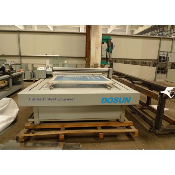 Noiseless Flatbed Engraving Machine , Textile Plate Maker Engraving Equipment