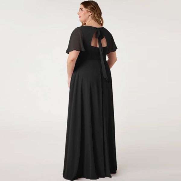 Perfect Plus Size Black Chiffon Long Bridesmaid Dress Short Sleeves Keyhole Ruched A-Line V-neck Front Split Slit