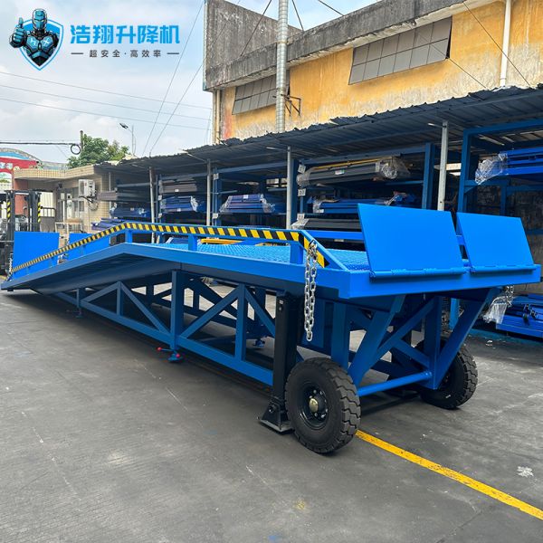 Buy 8T-10M Portable Container Loading Ramp Forklift Dock Ramp at wholesale prices