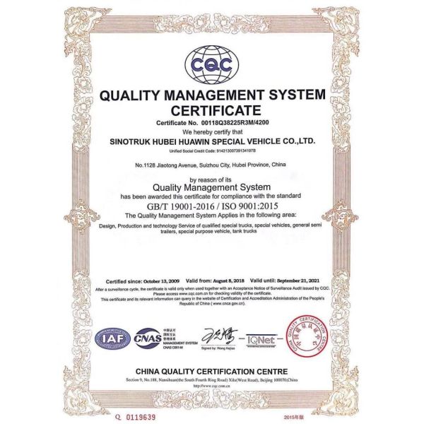 sinotruk tractor trucks howo 6x4 6x6 371hp 420hp 430hp LHD /RHD color optional economical with dump trailer heavy