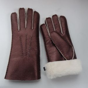 China Hand Sewing Women Double Face Shearling Sheepskin Gloves on sale
