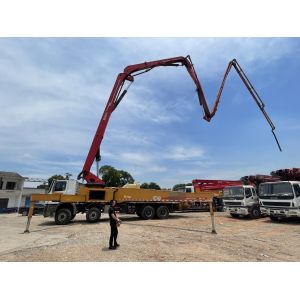 Truck Mounted Concrete Pump 56 Meter Used Construction Concrete Machine for