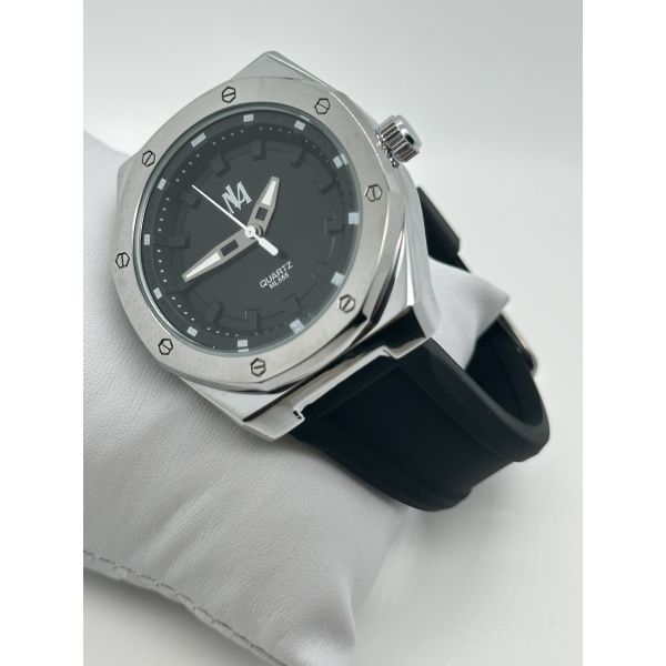 Fashion Sports Silicon Strap Watch Waterproof Analog For Men And Women