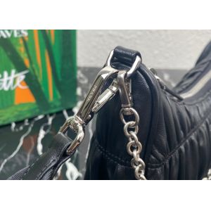 Apricot Wrinkle Sheepskin Underarm Shoulder Bag Dumpling Shape