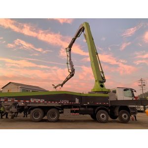 Construction Concrete Equipment Pump Zoomlion 62M With Mercedes Benz