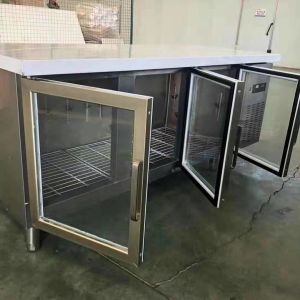 Direct Cooling Stainless Steel Freezers Refrigeration Facilities 1380L