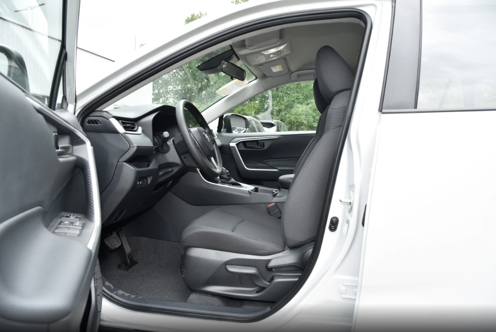 1.5-2.0L Displacement Toyota Rav4 2WD of and Used Cars with Multi-function Steering Wheel